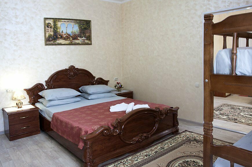 Гостиница Ле-Ди Саки